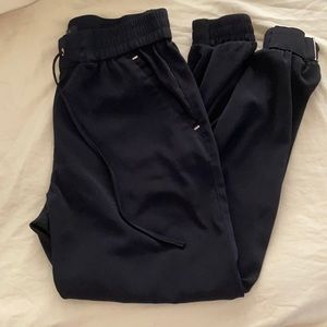 Dynamite jogger medium